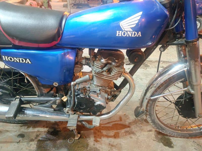 Honda 125 Genuine Condition Model 1989 9