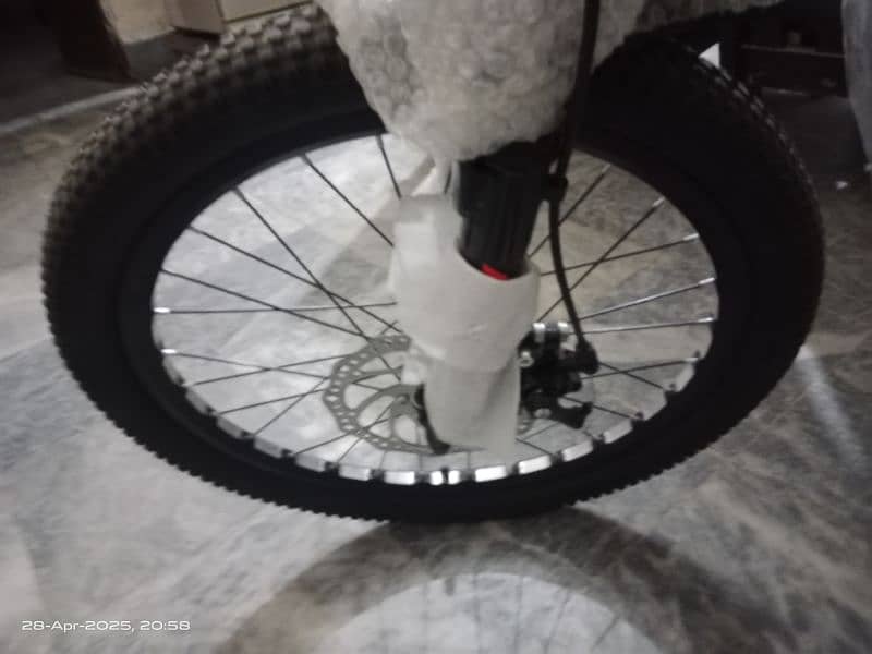 England Import Cycle 20" Inches 9