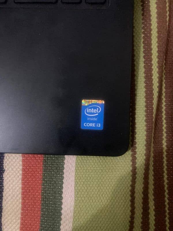 dall Laptop 2