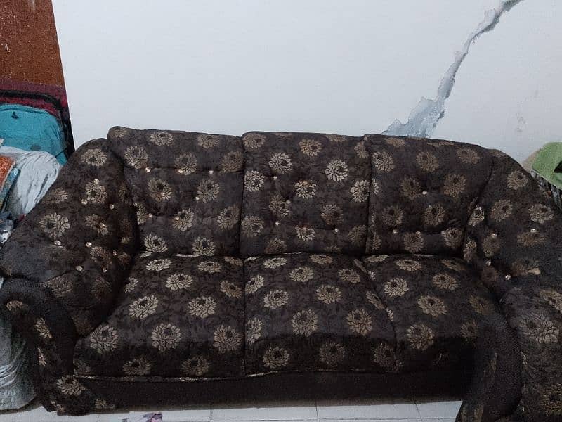 sofa set used 0