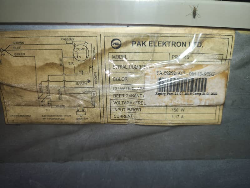 PEL Rerigerqtors Good Condition 4