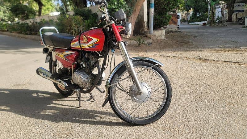 Crown 125cc 6