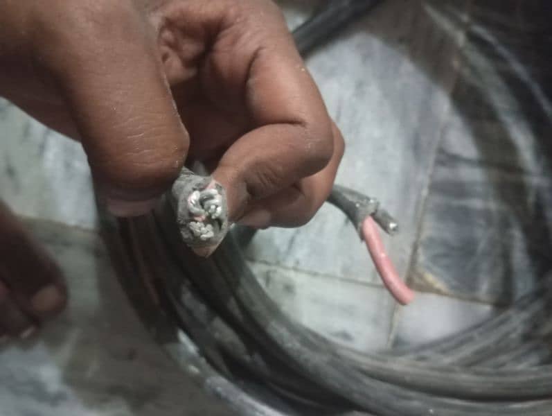 silver cable for metres 1