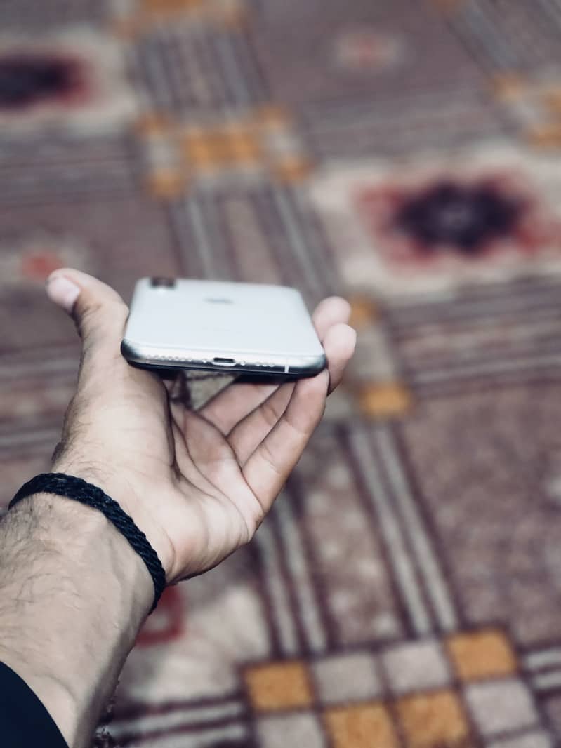 Iphone XS PTA APPROVED 256 Gb 2