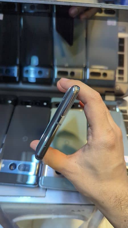 google pixel 7pro 12gb 256gb pta 11