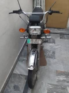 CD 70 bike