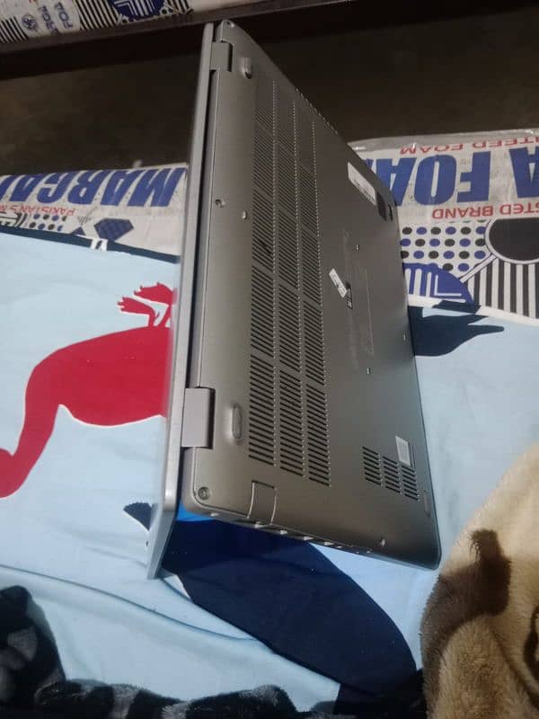 Dell i5 10th generation 8 256 Touch display 2