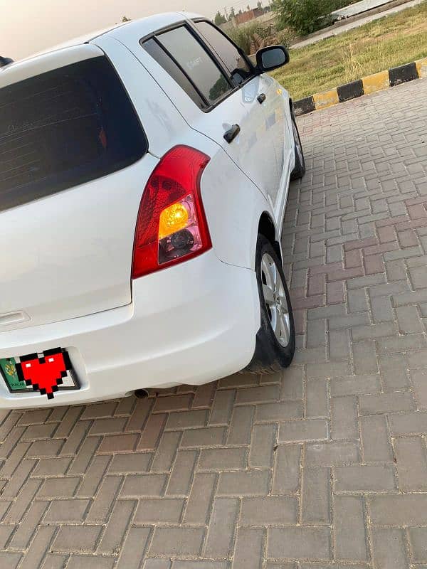 Suzuki Swift 2014 4