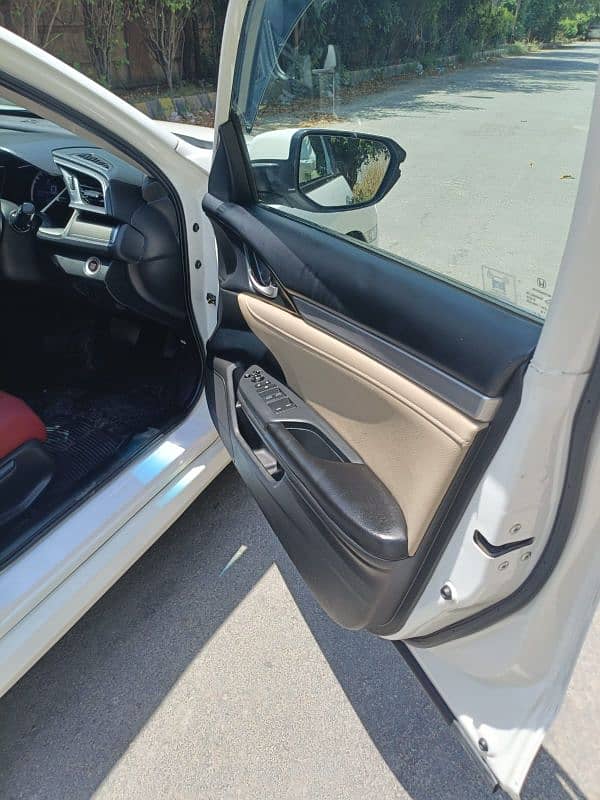 2021 Model 1.8 Civic Full Option for Sale 8