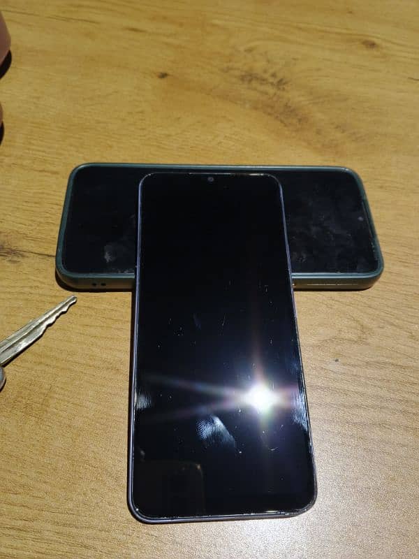 Vivo Y17s 6/128 good condition 5