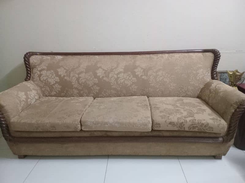 6 seater sofa for sale 0