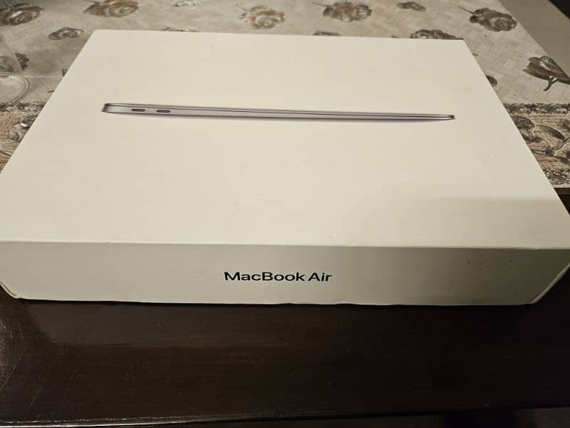 Mac Book Air - M1 0