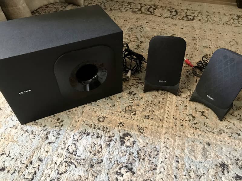 Edifier M1370BT 2.1 Bluetooth Multimedia Speaker System 0