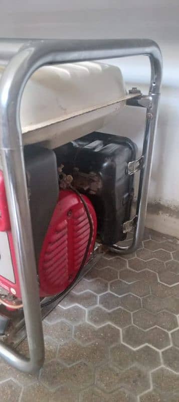 Japan made generator 5