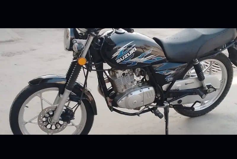 Suzuki GS 150 SE (0307-5567870)contact num 5