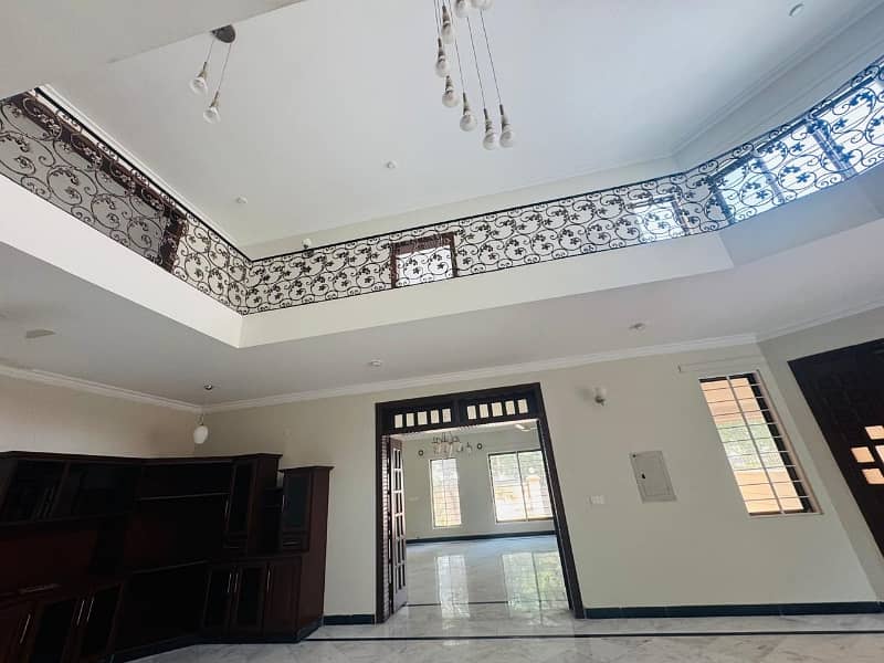 F11 Brand New House Size 2 Kanal 10