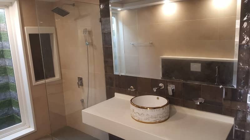 F11 Brand New House Size 2 Kanal 20