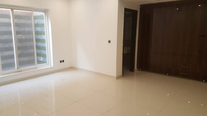 F11 Brand New House Size 2 Kanal 21