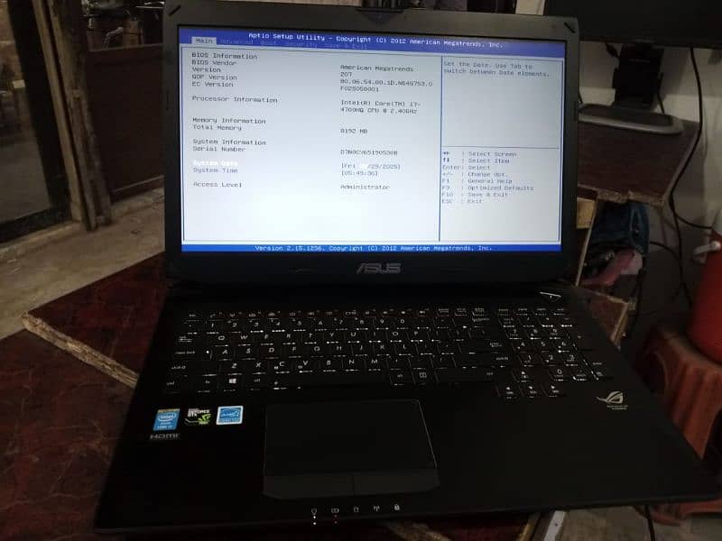 ASUS ROG GAMING LAPTOP 1