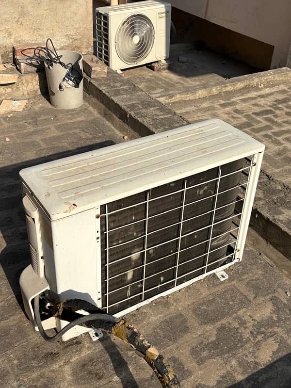 GREE SPLIT AC 1.5 Ton 4