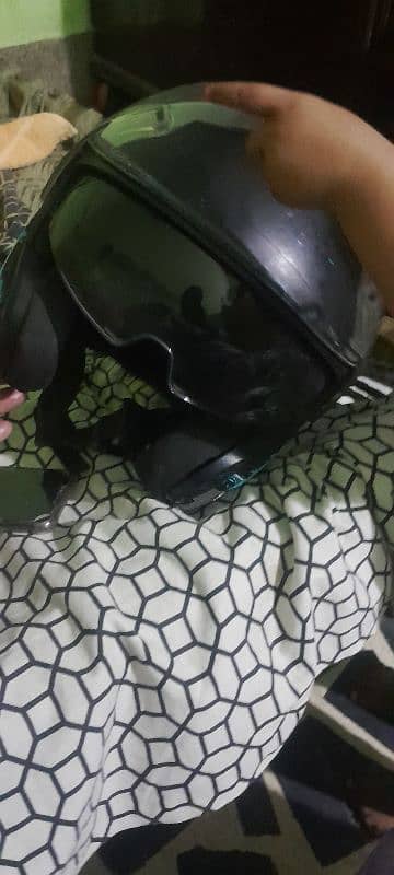 branded helmet import from itly 1