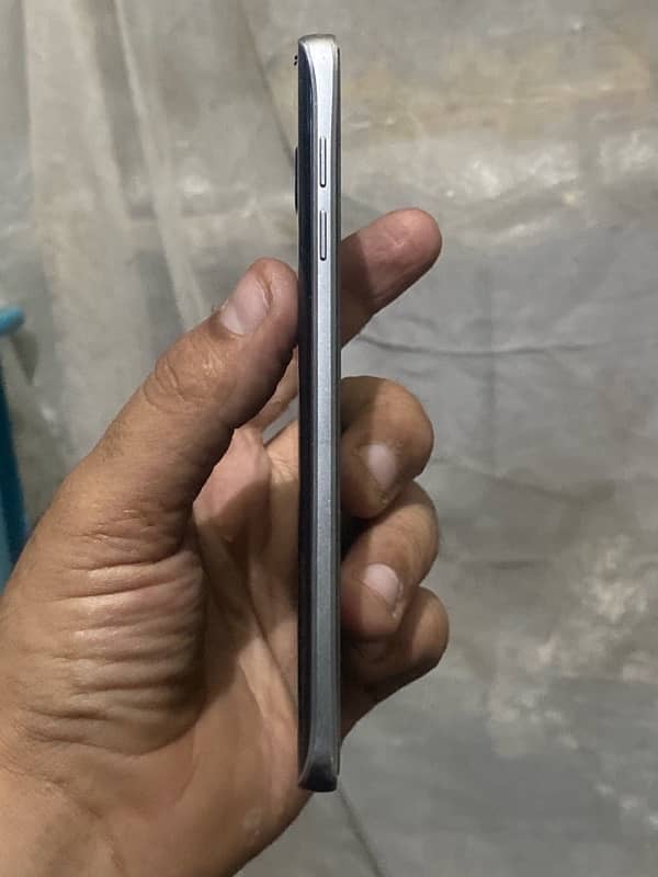 SAMSUNG GALAXY NOTE 5, BEST CONDITION, NEW BATTERY, FREE COVER, 2