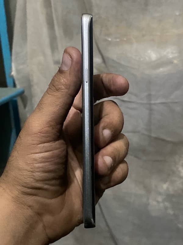 SAMSUNG GALAXY NOTE 5, BEST CONDITION, NEW BATTERY, FREE COVER, 3