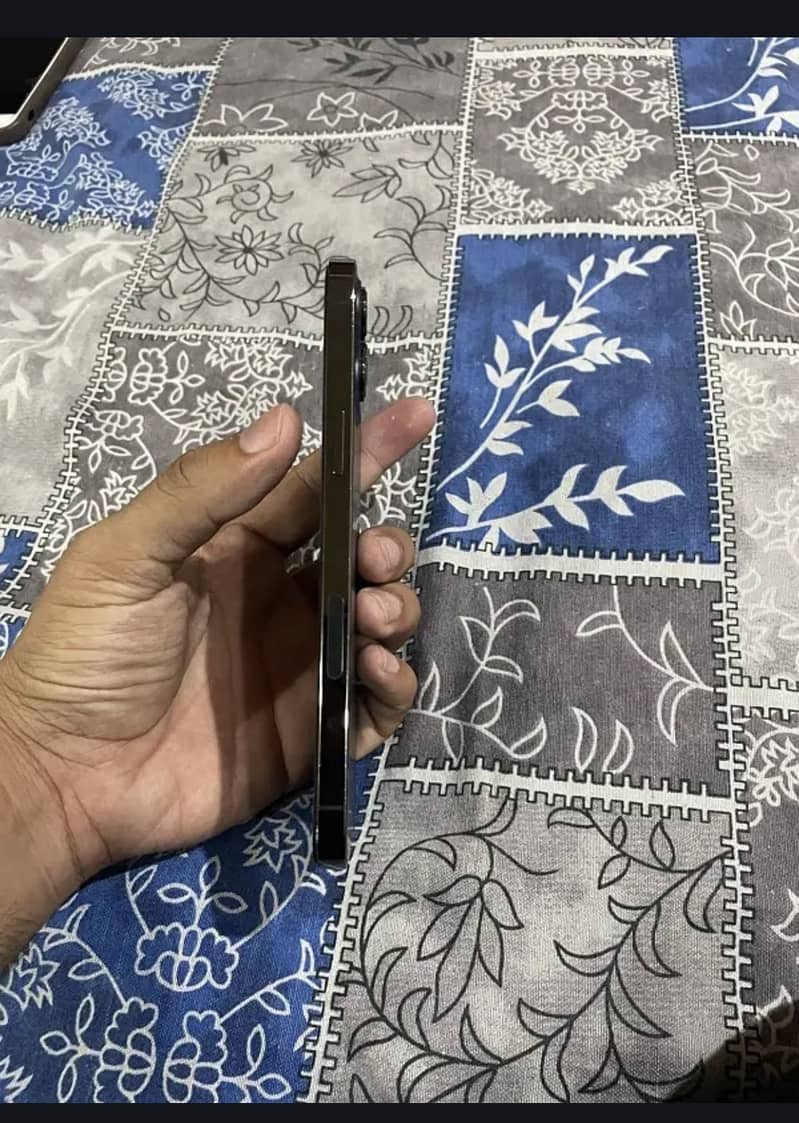 IPhone 12 Pro Max (256gb) 2