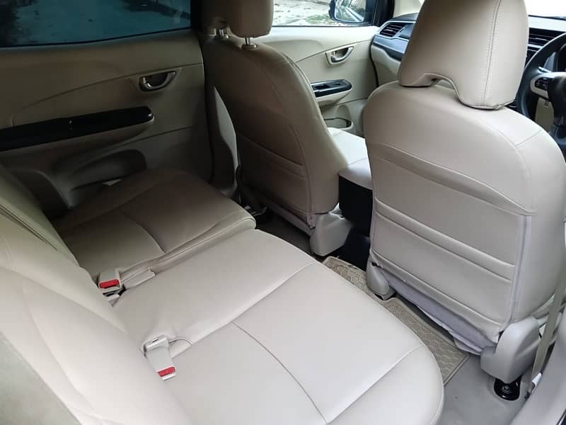 Honda BR-V 2020 7