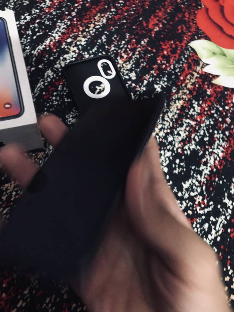 Iphone x 256gb pta approved 5
