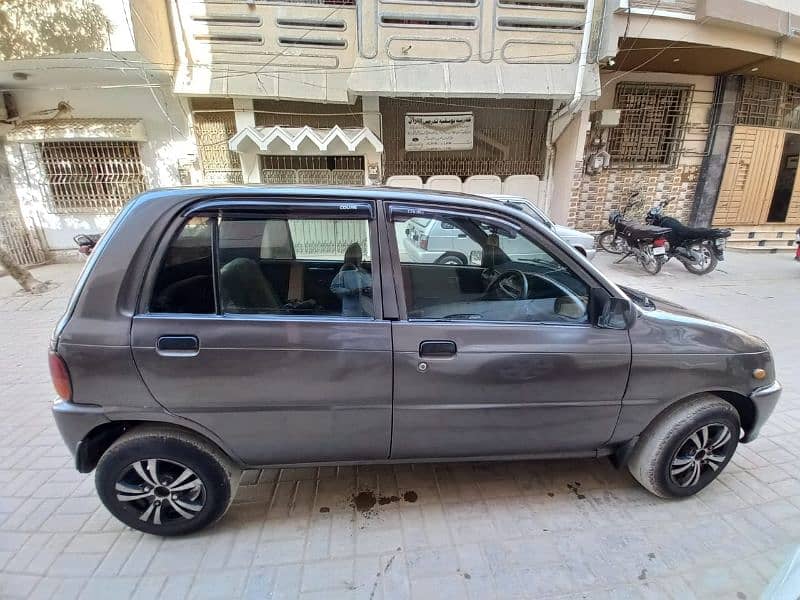 Daihatsu Cuore 2007 5