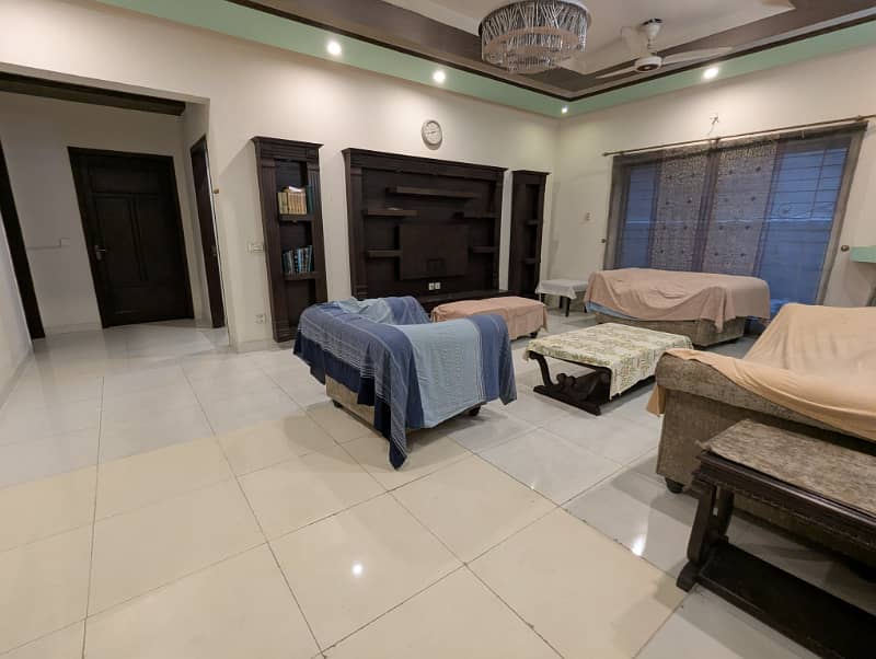 1 Kanal Beautiful House For Sale ideal location 60 feet street 6