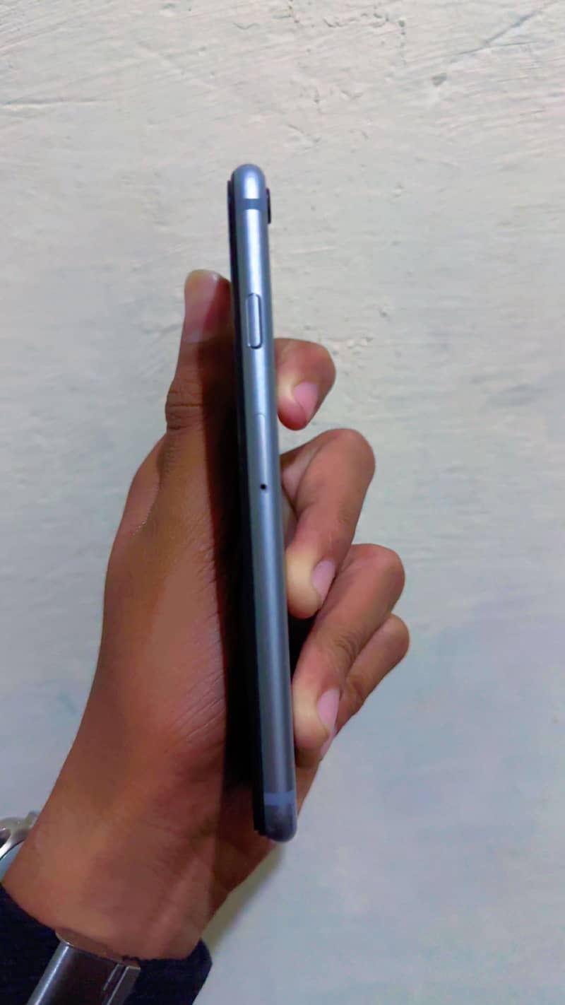 Iphone 6s PTA Approved 5