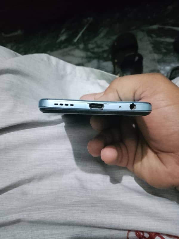 vivo y33s ma exchange possible ha  number pa rabta kar la 03024402010 5