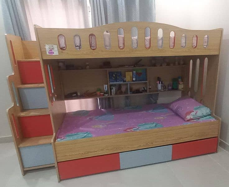 Triple bed/bunk bed / kids bed for sale 0
