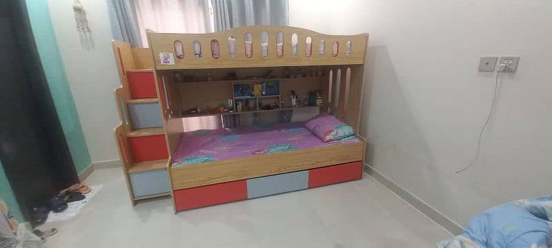 Triple bed/bunk bed / kids bed for sale 4