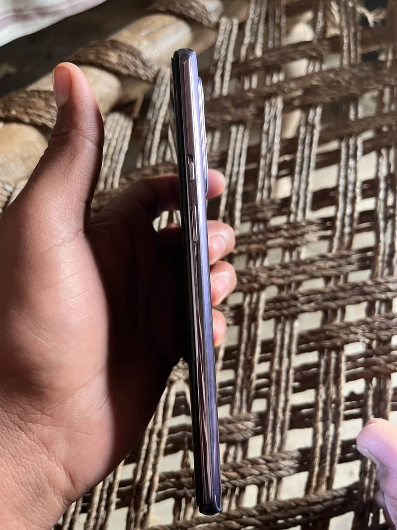 One Plus 9 7