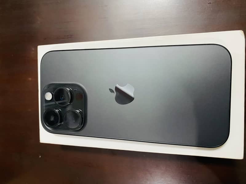 15 pro 128gb non pta JV 10/10 condition with box 0