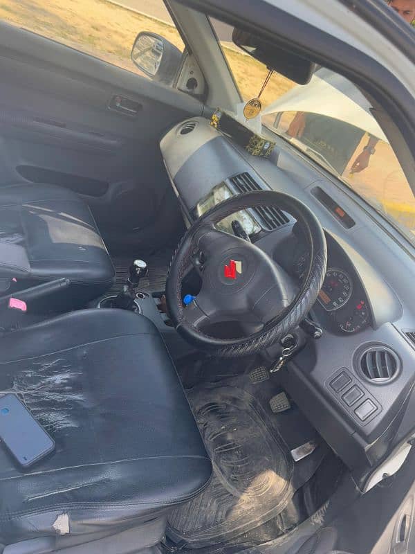 Suzuki Swift 2012 8