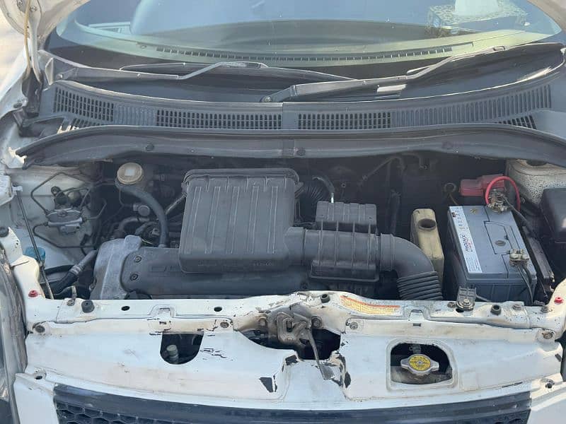 Suzuki Swift 2012 11
