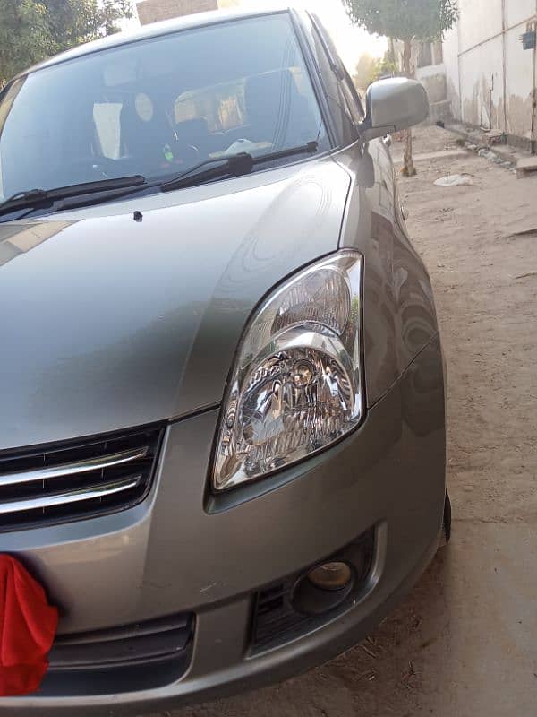Suzuki Swift 2014 DLX nevigation 1