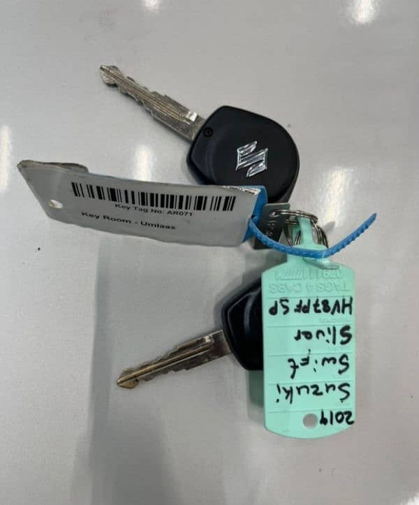 Suzuki Swift 2014 DLX nevigation 15
