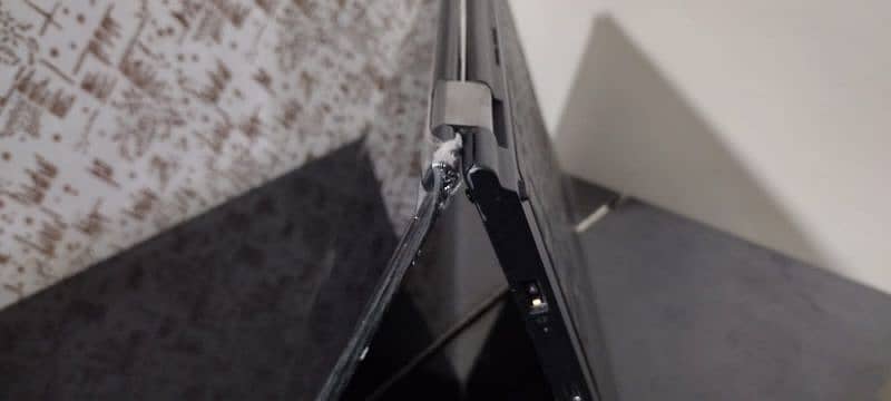 LENOVO YOGA X380 2