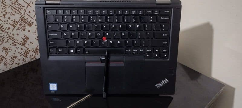 LENOVO YOGA X380 7