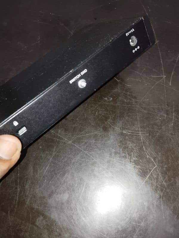 DGS-108 8-Port Gigabit Unmanaged Desktop Switch 3