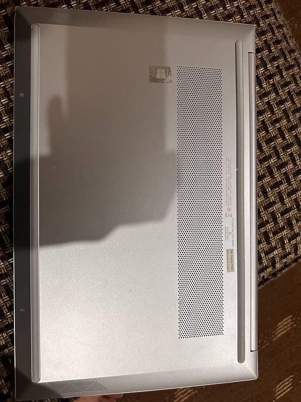 Hp laptop just like new with complete box 11th generation 5