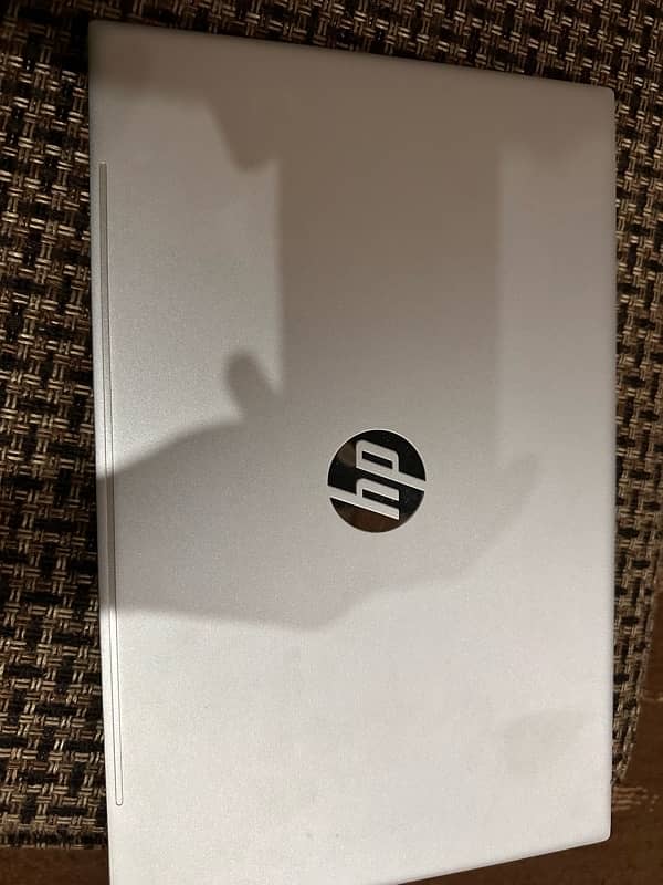 Hp laptop just like new with complete box 11th generation 6