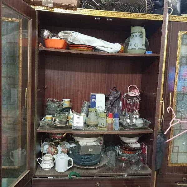 Used Showcase for Sale 1