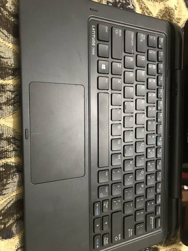 Dell latitude 7350 2