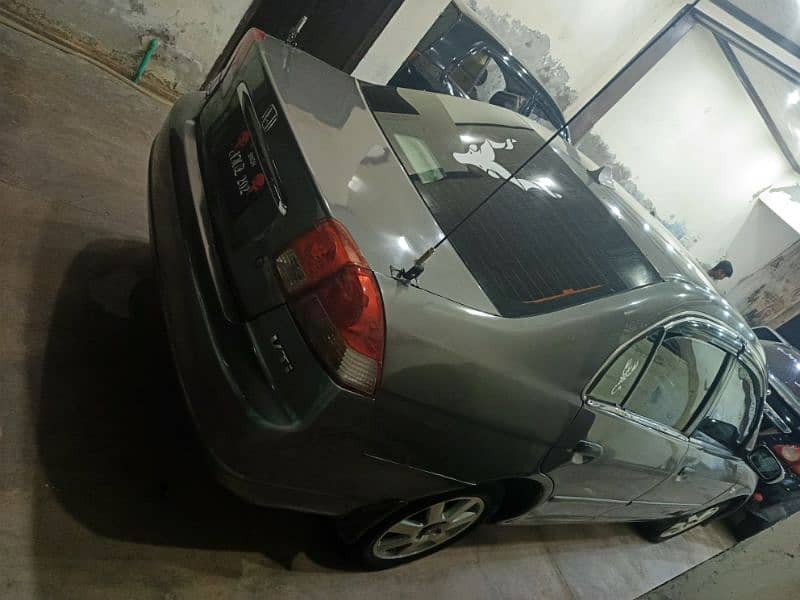 Honda Civic Oriel 2005 2